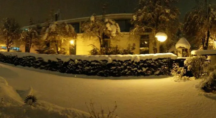 Haus Kiko アパート *